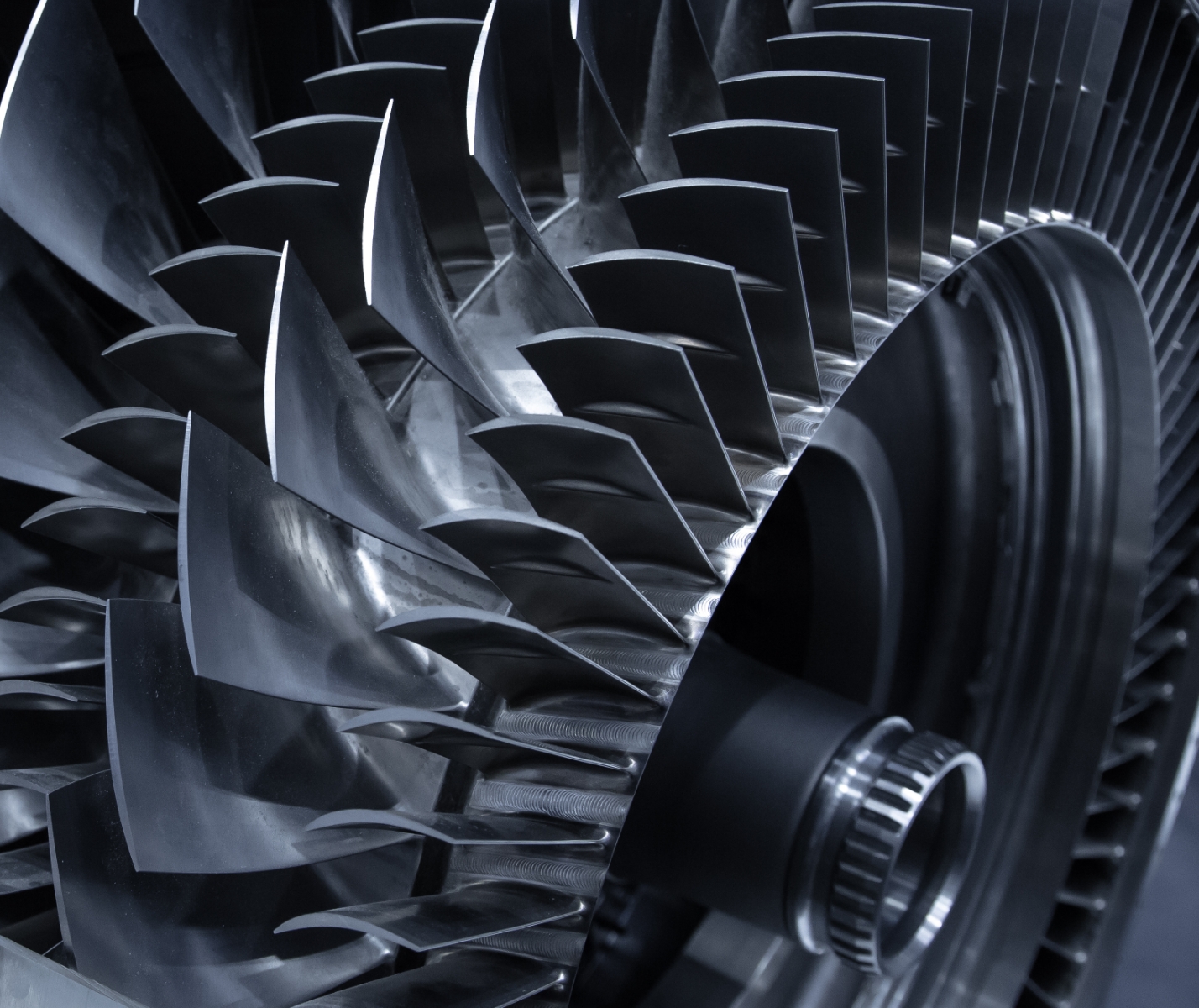 airplane turbine blades